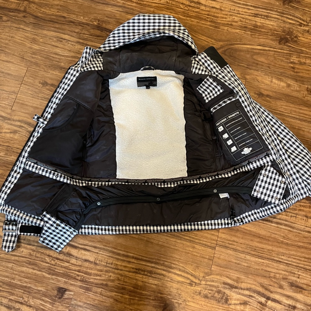 Winter jacket - Picture 3 of 6